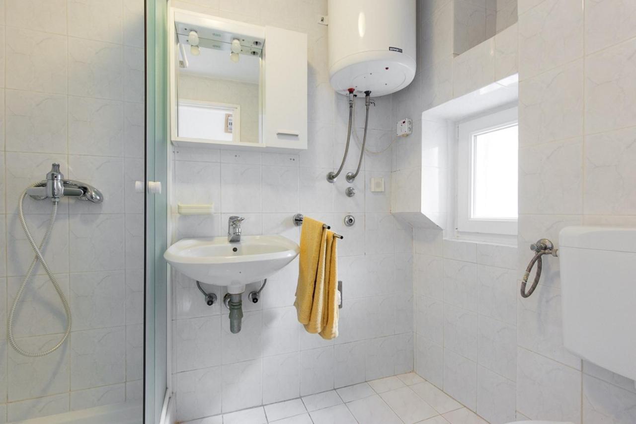 Studio Neva Baška Extérieur photo