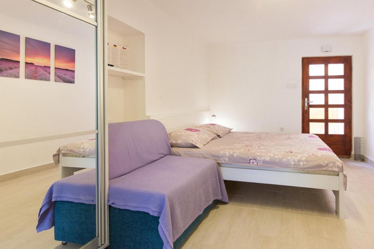 Studio Neva Baška Extérieur photo